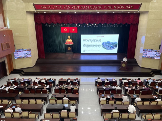 TPHCM sẽ có cơ chế tuyển dụng người giỏi trong năm 2026 - Ảnh 1. TPHCM sẽ có cơ chế tuyển dụng người giỏi trong năm 2026 - Ảnh 1.