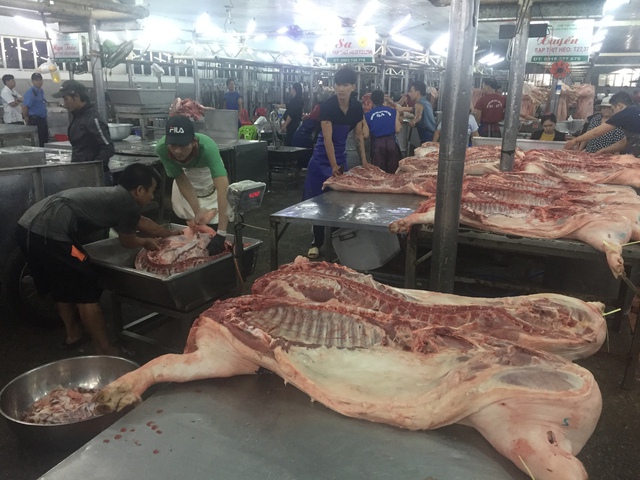Giá heo hơi hôm nay, 10-6: Chợ đầu mối đánh giá xuống - Ảnh 1.