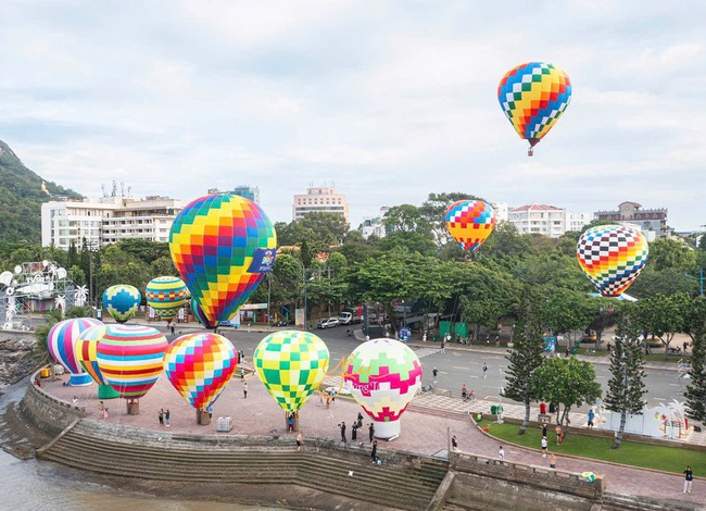 13 khinh khí cầu "khuấy động" Vũng Tàu- Ảnh 3.