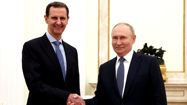 Truyền thông Nga nói ông Assad ở Moscow, Mỹ - Israel không kích nhiều mục tiêu ở Syria- Ảnh 1.