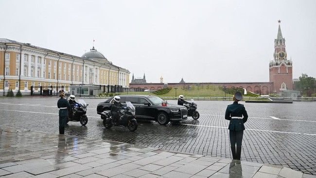 Điện Kremlin giải thích đề xuất thay Bộ trưởng Quốc phòng- Ảnh 1.