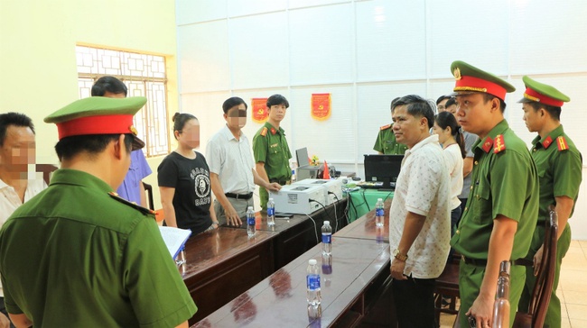 Bắt giam nguyên 1 phó trưởng phòng tài nguyên và môi trường ở tỉnh Bình Phước- Ảnh 1.