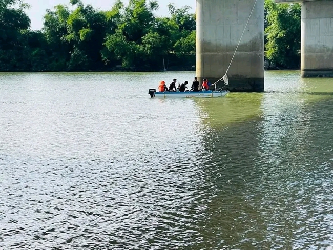 Tìm thấy thi thể nữ sinh 17 tuổi đuối nước trên sông Bến Hải- Ảnh 1.