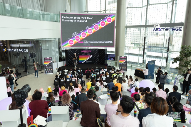 Ra mắt chương trình định cư tại Thái Lan dành cho cộng đồng LGBT+ với tên gọi “Pink Plus”- Ảnh 1.