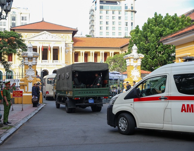 Hai cựu Cục trưởng Cục Đăng kiểm hầu toà- Ảnh 3.