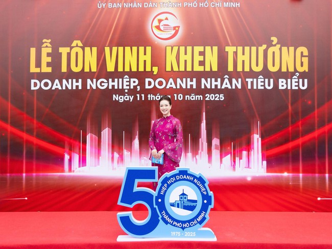 BON Spa đoạt danh hiệu "Sản phẩm, Dịch vụ tiêu biểu TP HCM 2025"  - Ảnh 3.