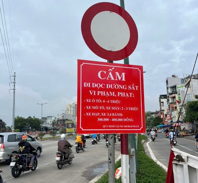 Tra cứu và chuẩn bị tiền 83 trường hợp đi vào khu vực cấm bị CSGT TP HCM ghi hình phạt nguội  - Ảnh 2.