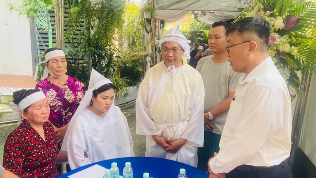 Vụ tai nạn giao thông nghiêm trọng ở TP HCM khiến 3 người tử vong - Ảnh 2.