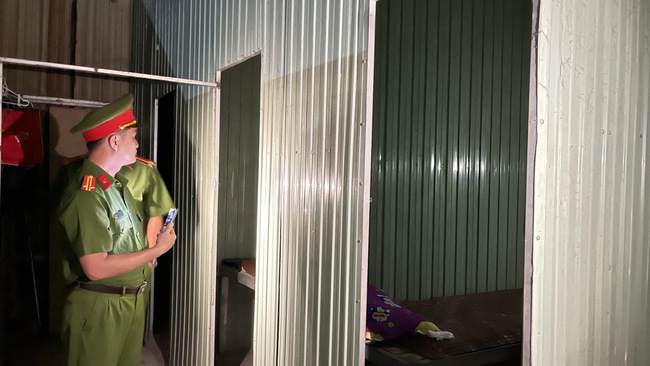 Bí mật ở những quán cà phê chòi trên đường Mỹ Phước - Tân Vạn - Ảnh 3.