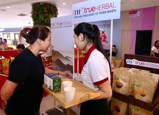 Tràn ngập khuyến mãi tại chương trình "Tôn vinh cà phê, trà Việt" - Ảnh 7. Tràn ngập khuyến mãi tại chương trình "Tôn vinh cà phê, trà Việt" - Ảnh 7.