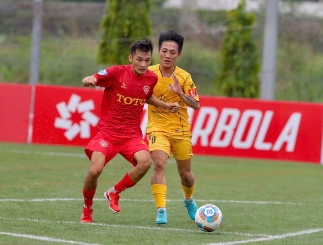 Khai mạc SPL-S7: ĐKVĐ An Biên nhọc nhằn giành 3 điểm- Ảnh 1. Khai mạc SPL-S7: ĐKVĐ An Biên nhọc nhằn giành 3 điểm- Ảnh 1.