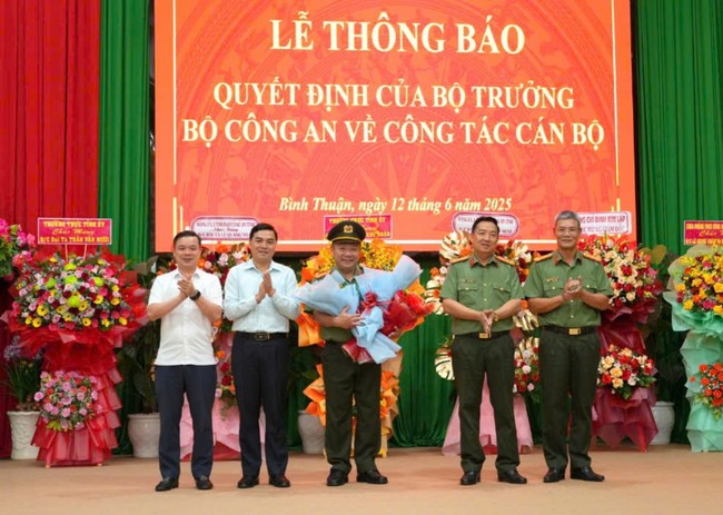 Điều động Giám đốc Công an tỉnh Bình Thuận giữ chức Giám đốc Công an tỉnh Bình Định- Ảnh 1. Điều động Giám đốc Công an tỉnh Bình Thuận giữ chức Giám đốc Công an tỉnh Bình Định- Ảnh 1.