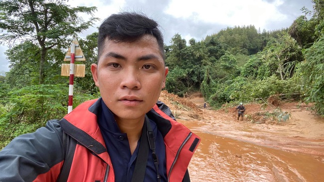 YouTuber Phong Bụi và hành trình 7 năm gắn bó với Báo Người Lao Động - Ảnh 1. YouTuber Phong Bụi và hành trình 7 năm gắn bó với Báo Người Lao Động - Ảnh 1.