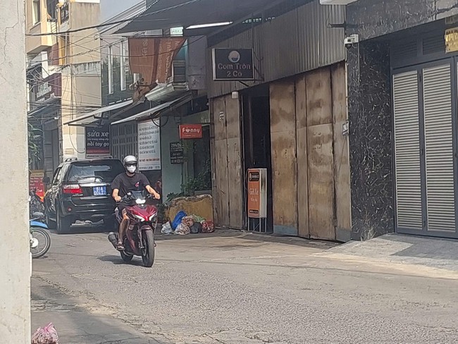 Phát hiện 1 thi thể trong vali ở TP HCM- Ảnh 1.