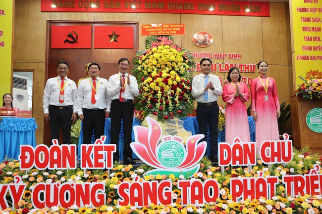 Ông Vũ Anh Tuấn làm Bí thư phường đông thứ ba cả nước - Ảnh 2. Ông Vũ Anh Tuấn làm Bí thư phường đông thứ ba cả nước - Ảnh 2.