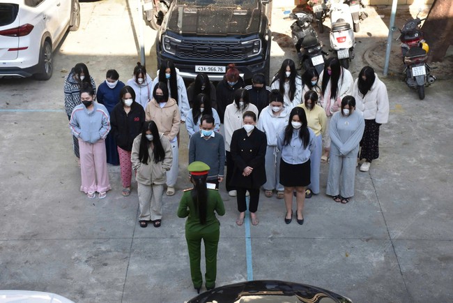 Hai cơ sở massage nổi tiếng tại Đ&agrave; Nẵng bị ph&aacute;t hiện mại d&acirc;m - Ảnh 1.