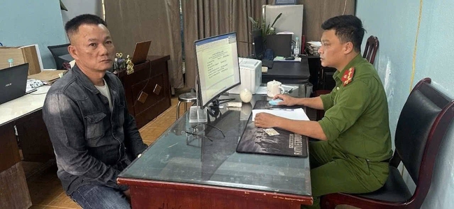 Kẻ đ&aacute;nh t&agrave;i xế xe c&ocirc;ng nghệ chỉ v&igrave; điếu thuốc l&aacute; đ&atilde; tr&igrave;nh diện - Ảnh 2.