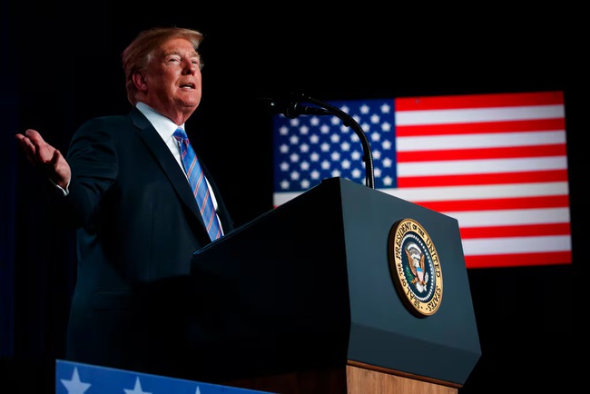 &Ocirc;ng Donald Trump lại đe dọa về Greenland, Đan Mạch phản ứng mạnh - Ảnh 1.