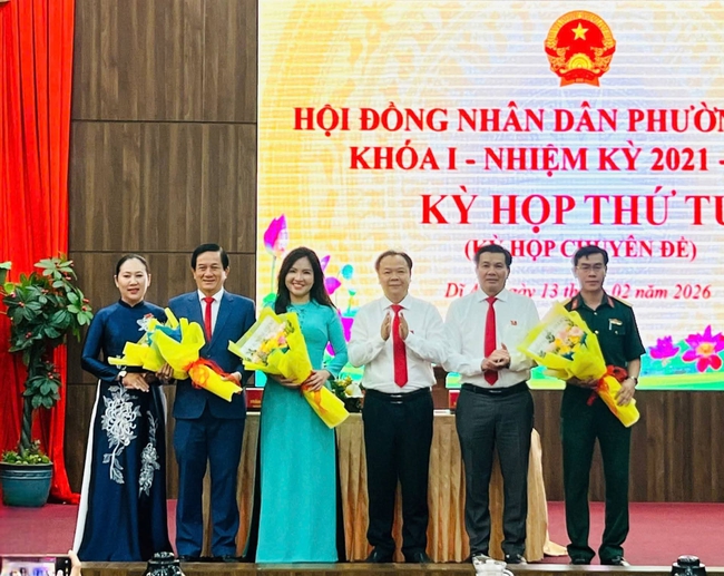 Chủ tịch UBND phường Dĩ An mới được bầu , thay đổi l&atilde;nh đạo Tại phường đ&ocirc;ng d&acirc;n nhất TPHCM - Ảnh 1.