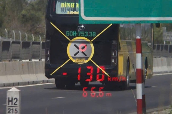 Cao tốc từ TPHCM đến Nha Trang tiếp tục bắn tốc độ, người d&acirc;n lưu &yacute; - Ảnh 1.