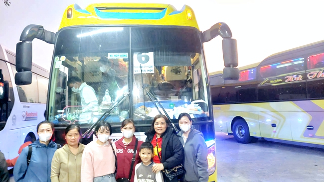 H&igrave;nh ảnh c&ocirc;ng nh&acirc;n ở thủ phủ c&ocirc;ng nghiệp phấn khởi ng&agrave;y đầu năm mới - Ảnh 5.