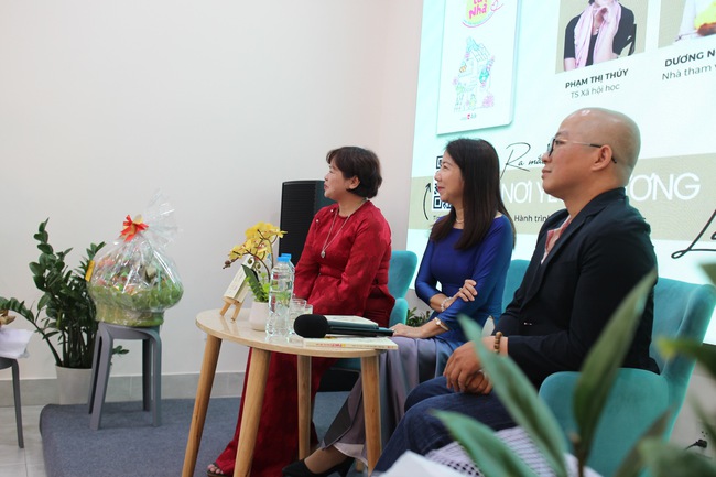 Ra mắt sách “Nơi yêu thương là nhà” - Ảnh 1.