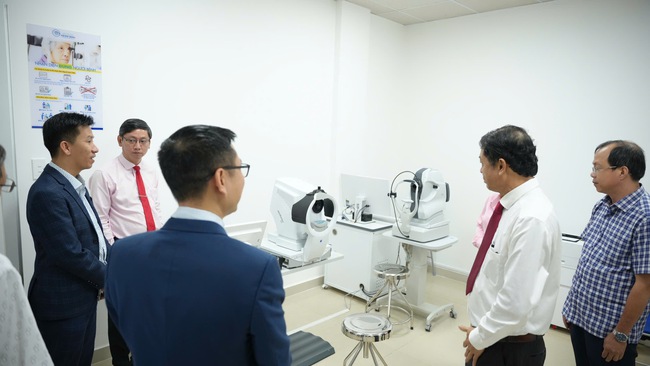 Bệnh viện Mắt VISI Sóc Trăng đi vào hoạt động - Ảnh 2.