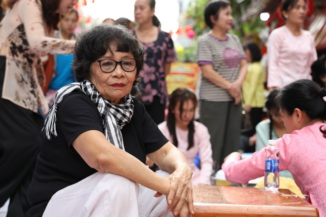 Rộn r&agrave;ng hội thi g&oacute;i b&aacute;nh chưng lan tỏa nghĩa t&igrave;nh Xu&acirc;n B&iacute;nh Ngọ - Ảnh 7.