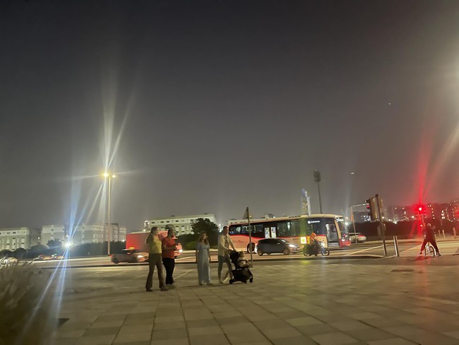 Thư từ C&aacute;c Tiểu Vương quốc Ả Rập Thống nhất (UAE): Chuy&ecirc;n nghiệp như Dubai - Ảnh 2.