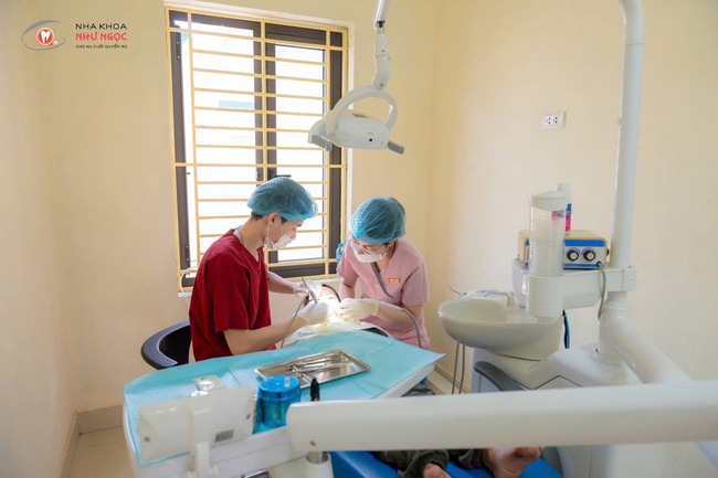 Nha khoa Như Ngọc khám, điều trị miễn phí cho trẻ khuyết tật  - Ảnh 1.