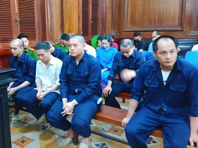 &Ocirc;ng chủ hệ thống b&aacute;n xe m&aacute;y nổi tiếng TPHCM l&atilde;nh 19 năm t&ugrave; - Ảnh 2.