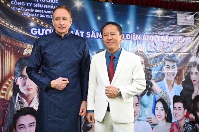 Bác sĩ Nguyễn Ngọc Nhơn đi tìm tài năng điện ảnh - Ảnh 3.