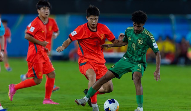 U17 Trung Quốc chờ Việt Nam ở b&aacute;n kết, Nhật Bản thị uy sức mạnh của ứng vi&ecirc;n v&ocirc; địch  - Ảnh 1.