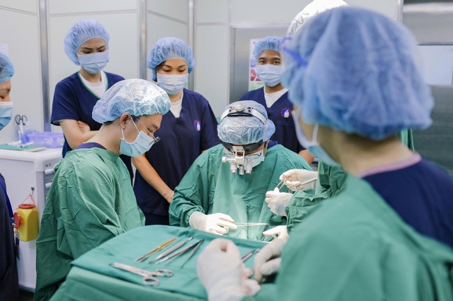 Nhiều ứng dụng phục h&igrave;nh kỹ thuật số đẹp v&agrave; ch&iacute;nh x&aacute;c trong phẫu thuật răng h&agrave;m mặt - Ảnh 1.
