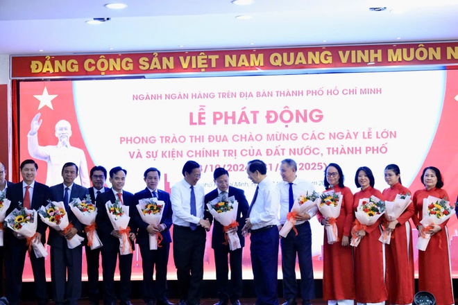 Ngân hàng Nhà nước tổ chức nhiều hoạt động chào mừng những ngày lễ lớn  trong năm 2025- Ảnh 6.