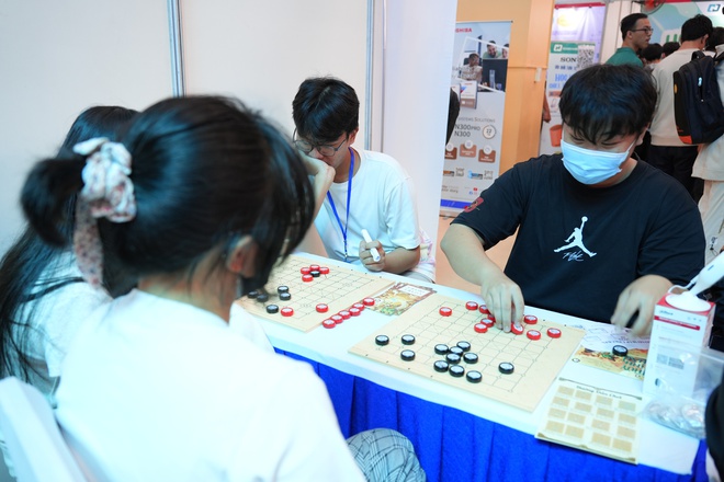 Chơi game "thả ga" tại ngày hội Công nghệ thông tin năm 2025 - Ảnh 4.