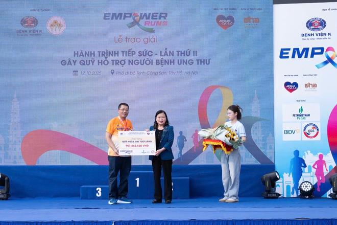 Những vận động viên đặc biệt trong giải chạy “Hành trình tiếp sức” - Ảnh 2.
