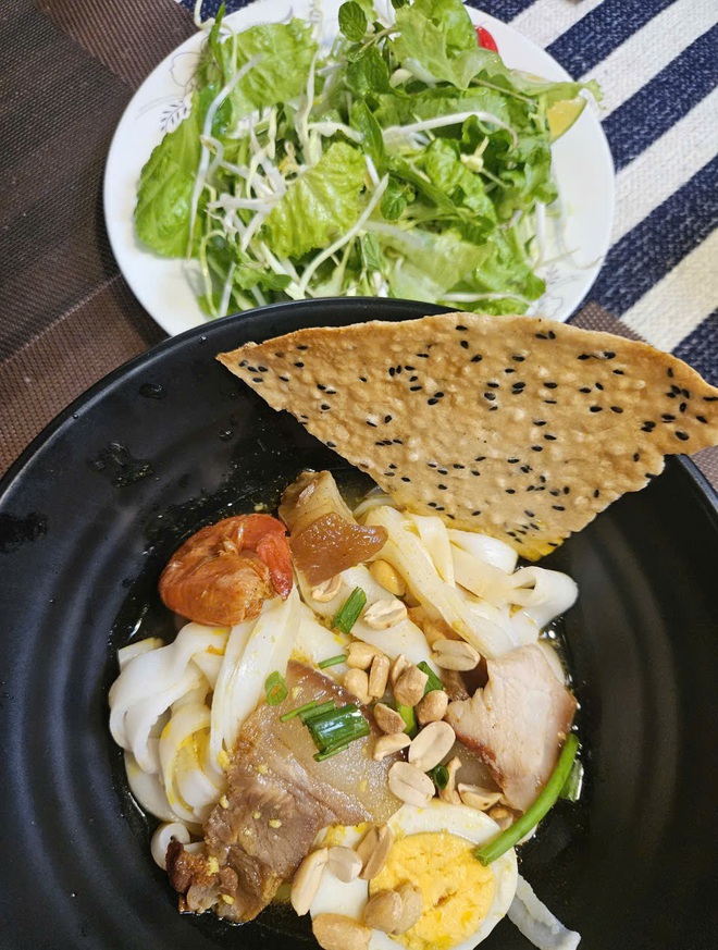 Ho Chi Minh City: The culinary paradise of Vietnam - Ảnh 3.