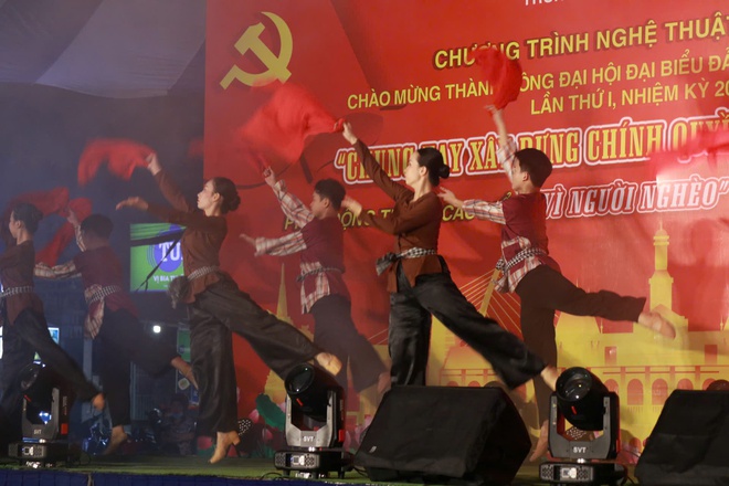 Phường Tăng Nhơn Phú phát động tháng cao điểm Vì người nghèo - Ảnh 15.