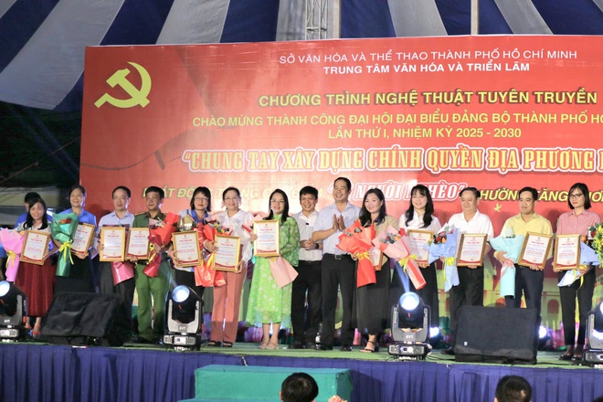 Phường Tăng Nhơn Phú phát động tháng cao điểm Vì người nghèo - Ảnh 9.