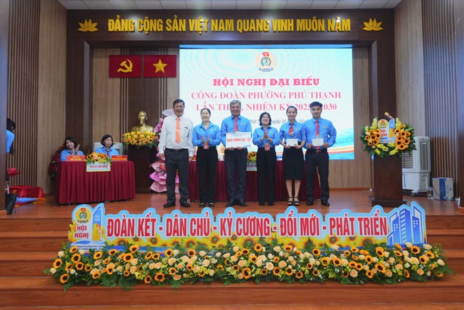 Nâng cao chất lượng hoạt động cơ sở, chú trọng phát triển đoàn viên  - Ảnh 3.