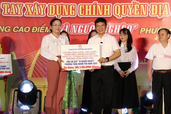 Phường Tăng Nhơn Phú phát động tháng cao điểm Vì người nghèo - Ảnh 4.
