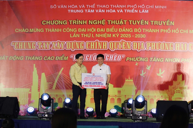 Phường Tăng Nhơn Phú phát động tháng cao điểm Vì người nghèo - Ảnh 2.