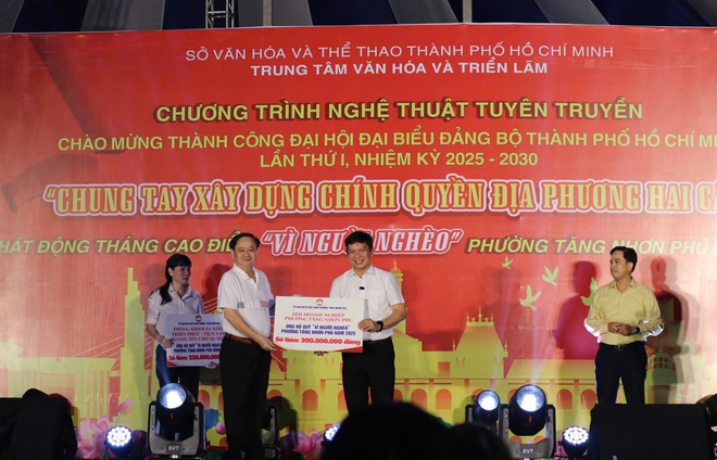Phường Tăng Nhơn Phú phát động tháng cao điểm Vì người nghèo - Ảnh 3.