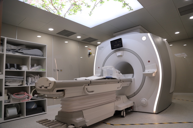 Bệnh viện Từ Dũ đưa vào sử dụng thiết bị chẩn đoán hình ảnh 100 tỷ đồng - Ảnh 3.
