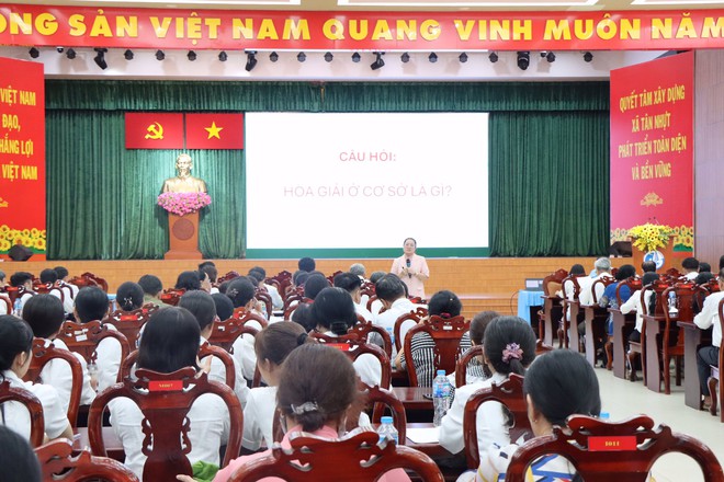 Một xã tại TP HCM thành lập 61 Tổ Hòa giải cơ sở, lan tỏa tinh thần “đóng cửa bảo nhau”  - Ảnh 3.