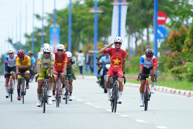 Phạm Lê Xuân Lộc được mời gia nhập đội UCI Continental: Tín hiệu cực vui cho xe đạp Việt Nam - Ảnh 4.