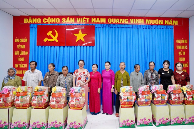 Xây dựng xã Bình Chánh, TP HCM phát triển từ sức mạnh đoàn kết - Ảnh 3.