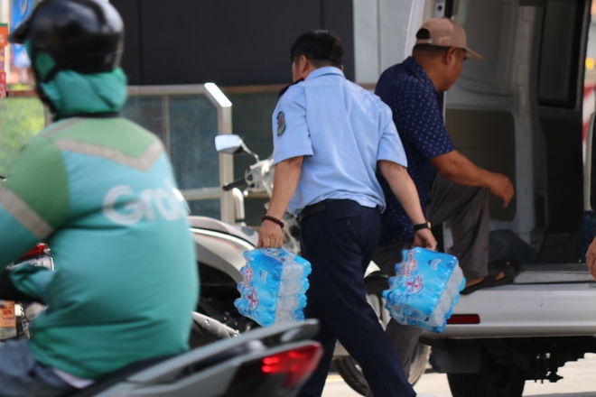 - Ảnh 10. - Ảnh 10.