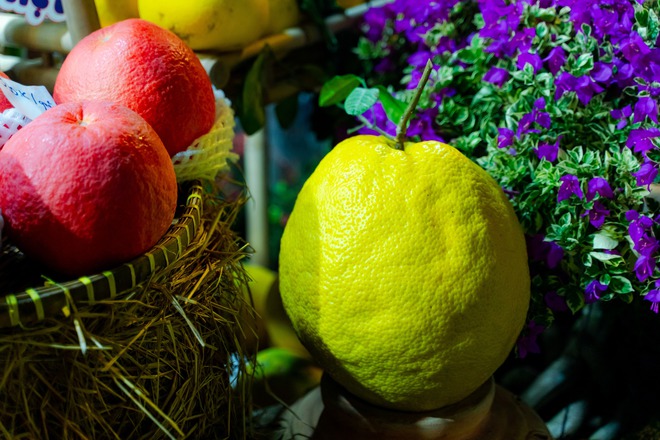 VIDEO: Bưởi tiến vua, na m&ugrave;i sầu ri&ecirc;ng, chuối b&agrave;n tay Phật gi&aacute; dưới 1 triệu &ldquo;đổ bộ&rdquo; TPHCM dịp Tết 2026 - Ảnh 15.